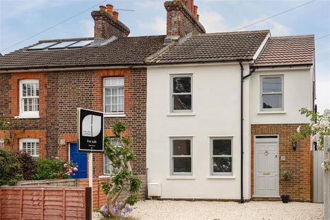 3 bedroom end of terrace house for sale, North Road, Reigate