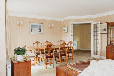 undefined, Batts Hill, Reigate