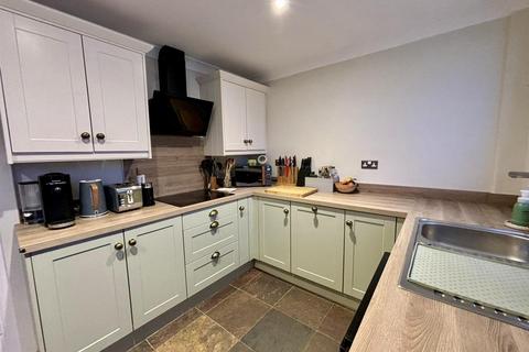 2 bedroom terraced house for sale, The Cedars, Fleet GU51