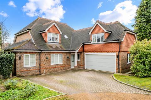 5 bedroom detached house for sale, Mulberry Gate, Banstead