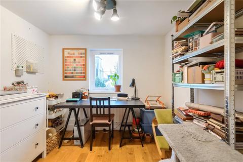 Flat A, 31 Cintra Park, Upper Norwood, London, SE19 2LQ