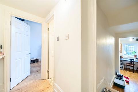 Flat A, 31 Cintra Park, Upper Norwood, London, SE19 2LQ