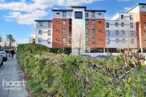 1 bedroom flat for sale, Purbeck House, Purbeck Road, Cambridge