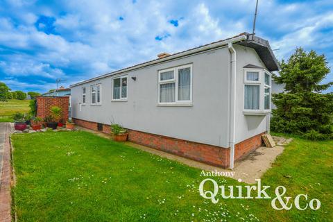 Creek Road, Canvey Island, SS8