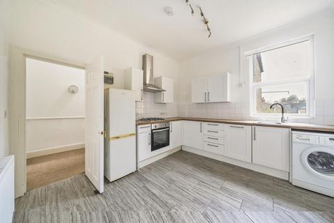 3 bedroom flat for sale, Hawarden Grove, Herne Hill