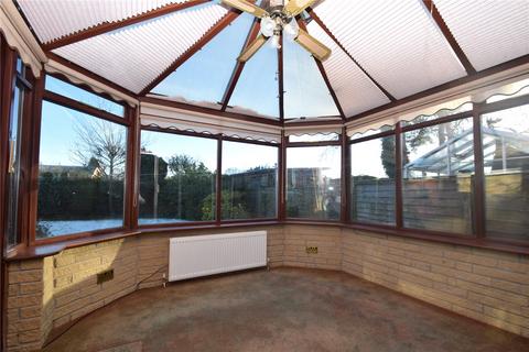 2 bedroom bungalow for sale, Scalby Beck Road, Scalby, Scarborough, North Yorkshire, YO13