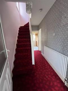 3 bedroom semi-detached house for sale, Willow Avenue, Wednesfield, Wolverhampton, West Midlands, WV11 1DW