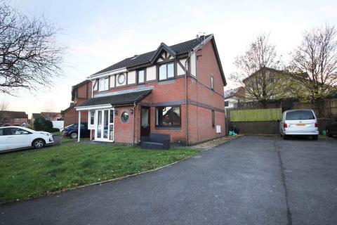 2 bedroom semi-detached house to rent, Tyla Garw, Pontyclun. CF72 9EU