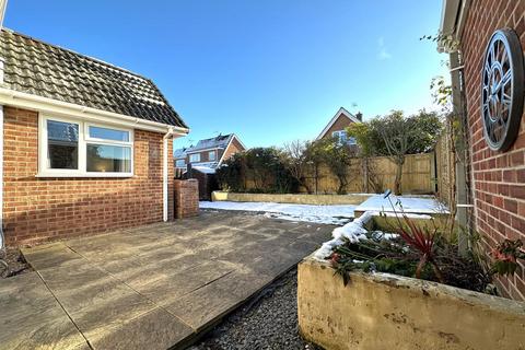 3 bedroom detached bungalow for sale, Sheldrake Road, Newark