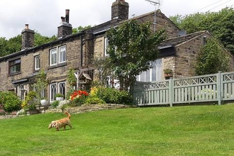 3 bedroom cottage for sale, Littlemoor, Bradford BD13