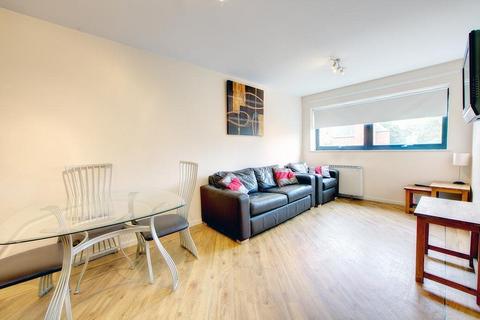 1 bedroom flat to rent, Citipeaks, East Quayside,