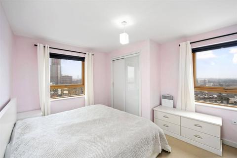 2 bedroom apartment for sale, Burford Wharf, Cam Road, London E15