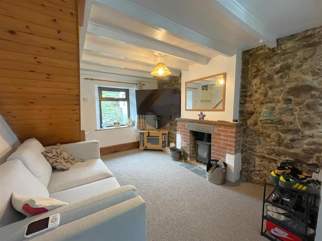 Sitting room.jpg