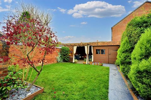 2 bedroom end of terrace house for sale, Co-Operative Street, Long Eaton