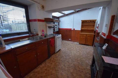 2 bedroom terraced house for sale, Smith Street, Porthmadog