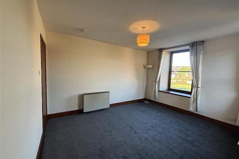 2 bedroom flat to rent, Taits Lane, Dundee,