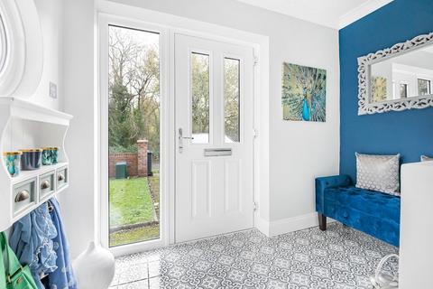 11 Tenaplas Drive, Upper Basildon, Reading, RG8 8SS