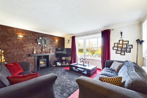 4 bedroom detached house for sale, Highmoor Walk, West Lane, Baildon