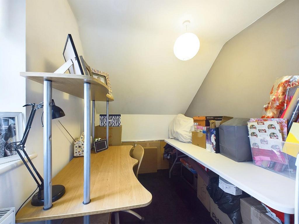 CAM01268 G0-PR0251-STILL012.jpg