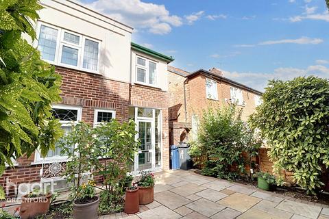 3 bedroom semi-detached house for sale, Runnymede Gardens, London