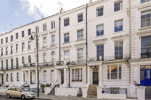 3 bedroom flat for sale, Elgin Crescent, London W11