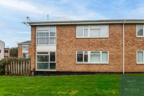 12a Carlyon Close, Exeter, EX1 3AZ
