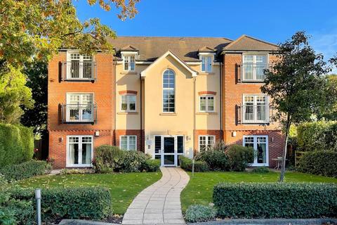 2 bedroom flat for sale, Bucknell Close, Solihull