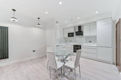 2 bedroom flat to rent, .Clapham Road, Stockwell, London, SW9