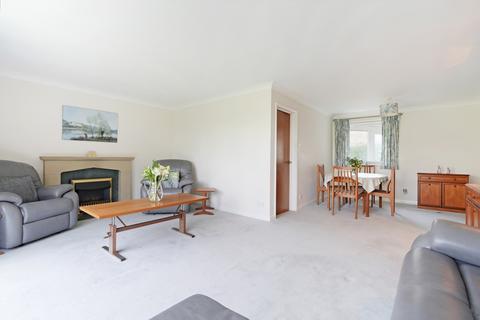 16 Middlefield Close, Sheffield, S17 3AR