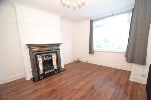 3 bedroom semi-detached house for sale, Hightown Road, Liversedge