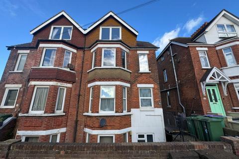 1 bedroom flat to rent, Radnor Bridge Road, Folkestone, CT19