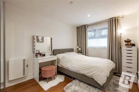 1 bedroom apartment for sale, London Road, Romford, RM7