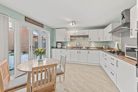 27 Beaumaris Way, Grantham, NG31 8WP