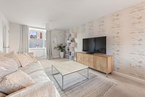 27 Beaumaris Way, Grantham, NG31 8WP