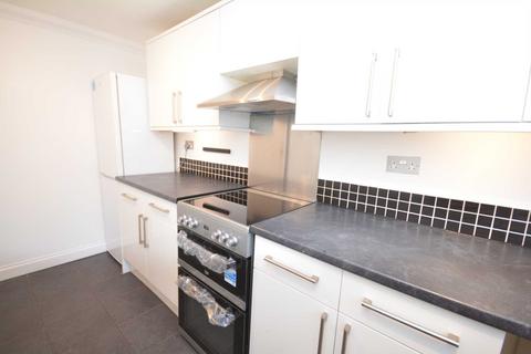 2 bedroom flat for sale, Parsonage Place, Amersham