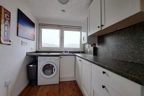 2 bedroom flat to rent, Gallowgate, North Ayrshire KA30