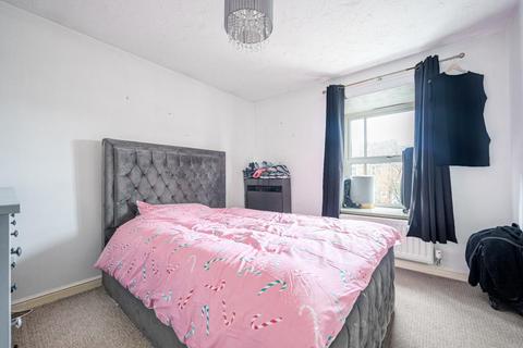 3 bedroom semi-detached house for sale, Slough,  SL1,  SL1