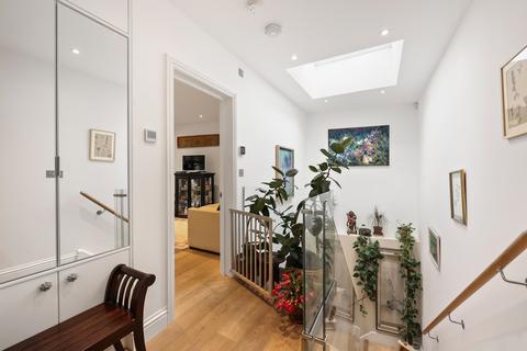 2 bedroom semi-detached house for sale, Lawrence Mews, Vauxhall SW8