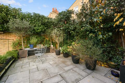 2 bedroom semi-detached house for sale, Lawrence Mews, Vauxhall SW8