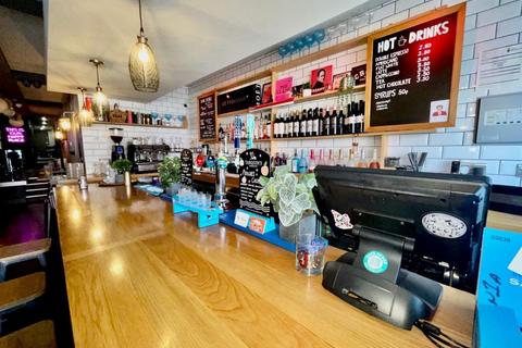 Restaurant for sale, Freehold Bar & Restaurant Located In The Centre Of Newquay, Cornwall