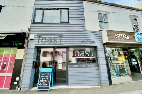 Restaurant for sale, Freehold Bar & Restaurant Located In The Centre Of Newquay, Cornwall