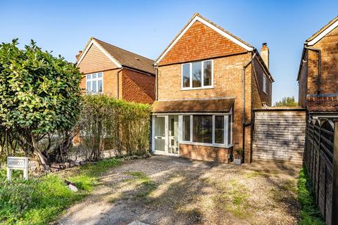 3 bedroom detached house for sale, Stringers Common, Guildford GU4