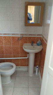 2 bedroom house share to rent, Maybank Avenue, Wembley HA0