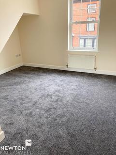 2 bedroom flat to rent, Wellesley Court, Retford DN22