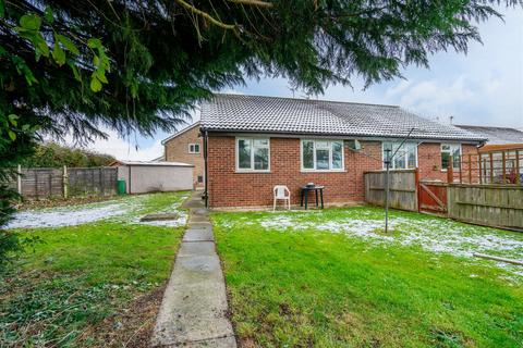 2 bedroom bungalow to rent, Pinfold Way, Sherburn In Elmet, Leeds, LS25 6LF