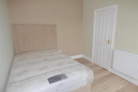 1 bedroom apartment to rent, Church Road, Huyton, Liverpool