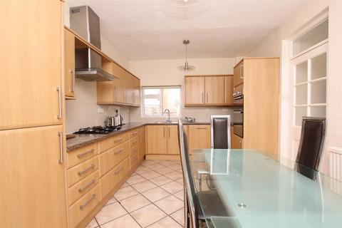 4 bedroom house to rent, Combe Park, Bath BA1