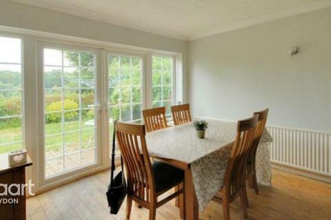 1 Freshfields, Croydon, CR0 7QS