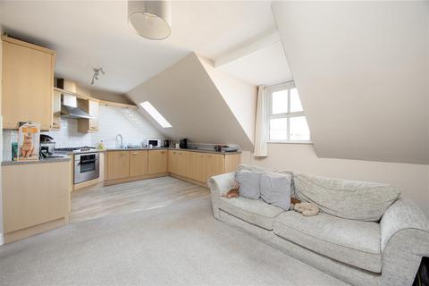 2 bedroom flat for sale, Conigre Square, Trowbridge