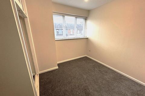 1 bedroom flat for sale, Amber Court, Colbourne Street, Swindon, SN1 2HB